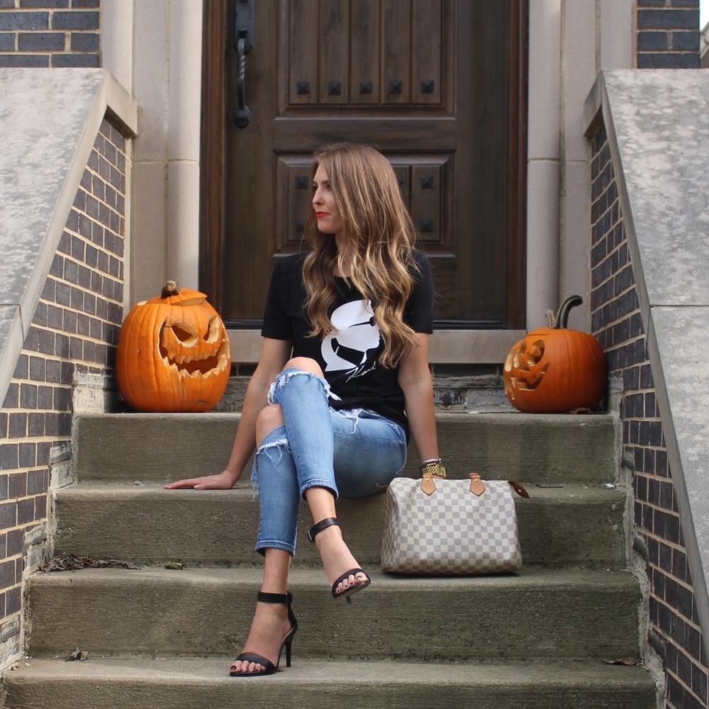 Karl Lagerfeld Paris graphic tee